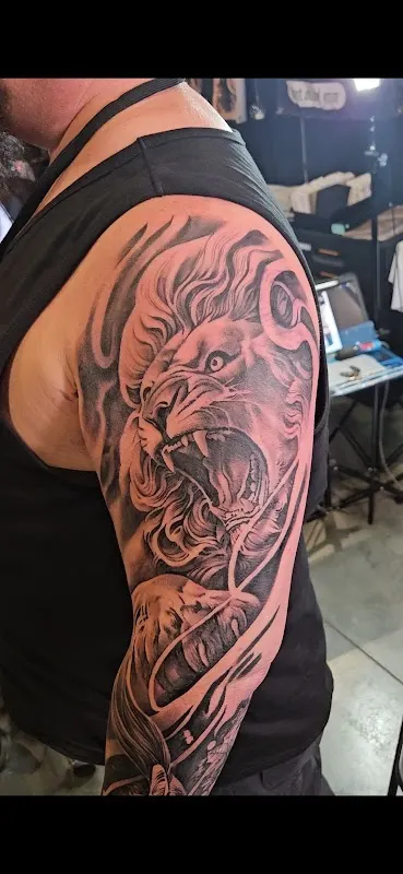 Black Hive Ink and Arts — Tattoo shop in Fayetteville